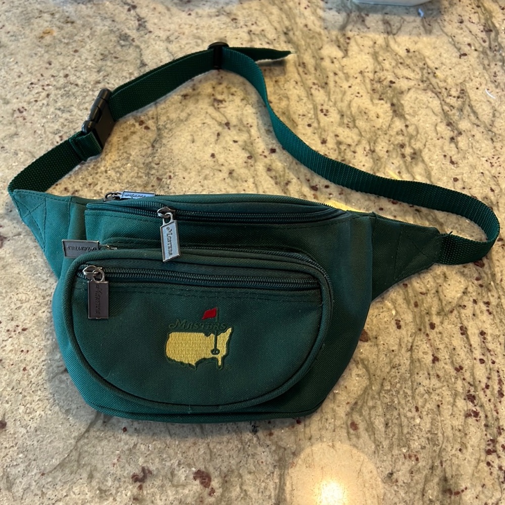 Original Vintage Masters Fanny Pack from Augusta grounds EUC